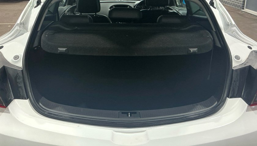 BX16EUM-GB_643951671_20251024092047